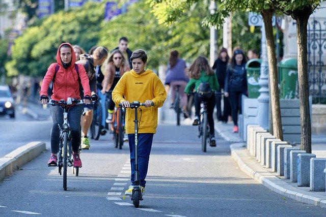  Fra cykel til el løbehjul – sådan finder du det perfekte transportmiddel til dig
